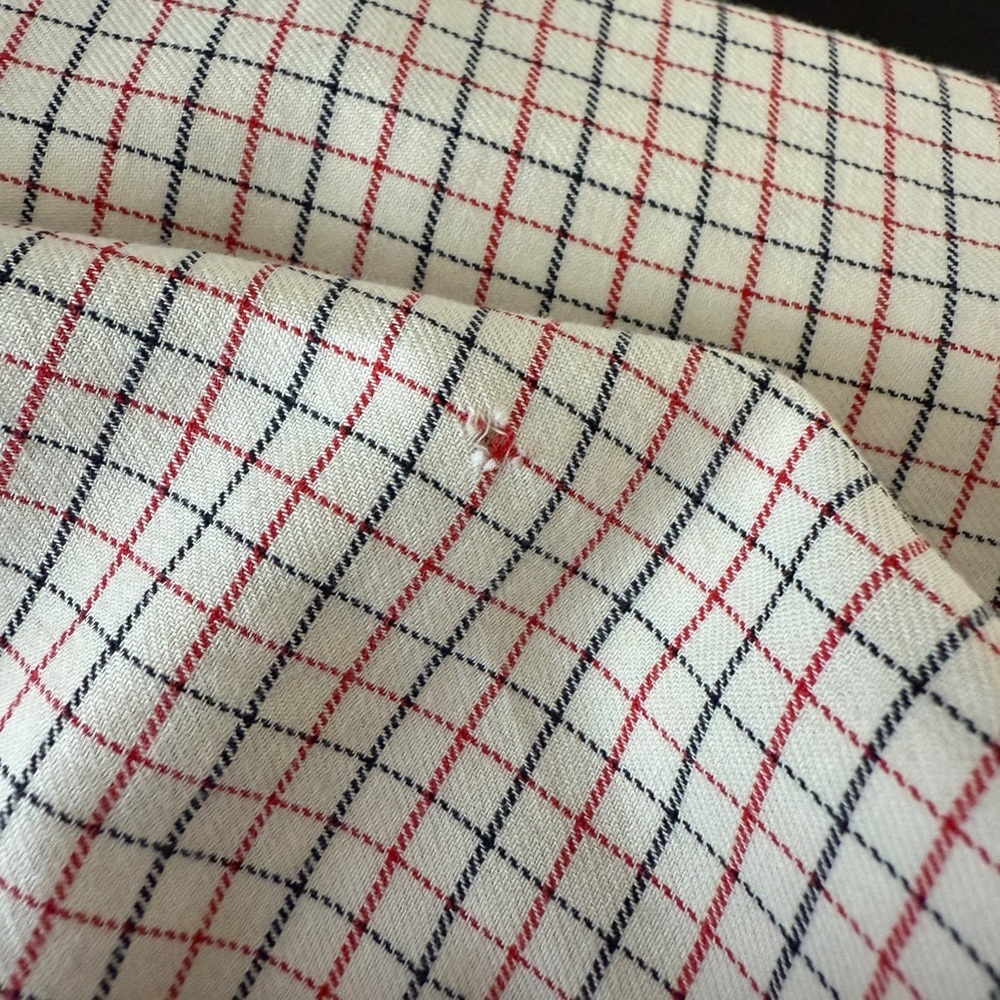 Tommy Hilfiger Men’s Plaid Long Sleeve Button Down. | Size L - Picture 9 of 9